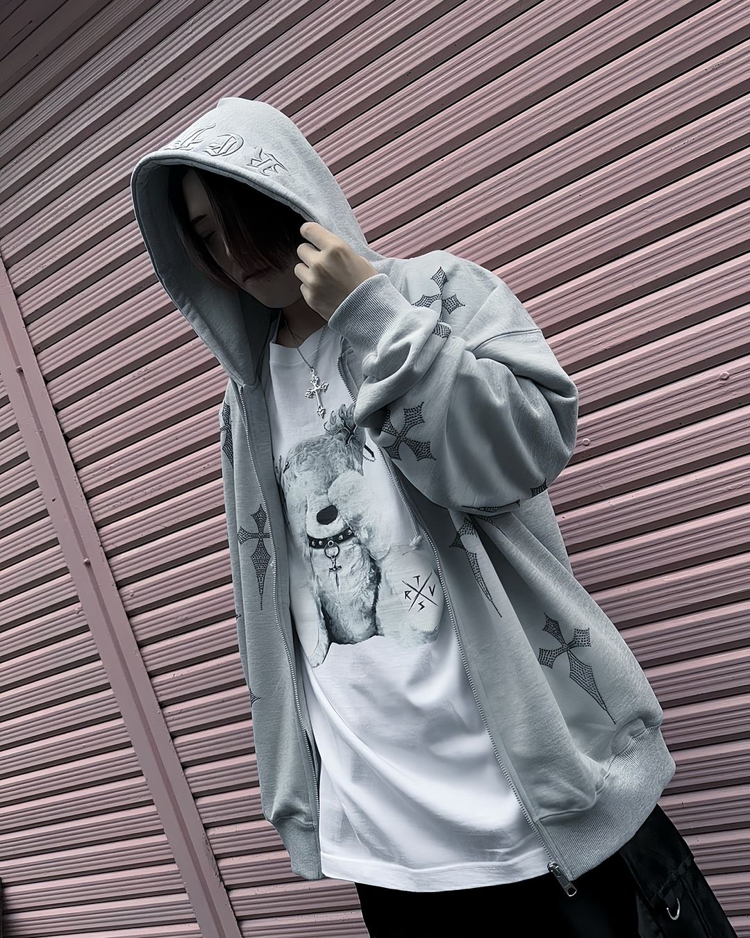 travas くす tokyo 串刺し いちご 苺 ストロベリー ビッグ Tシャツ