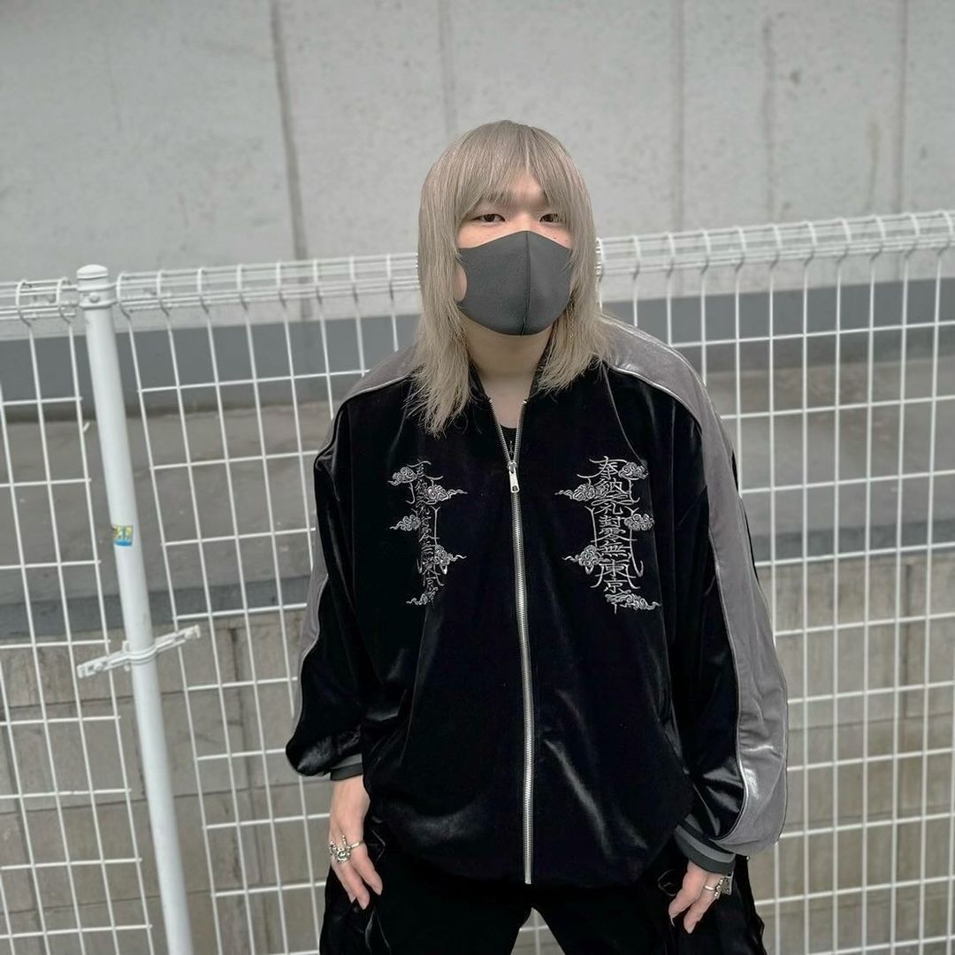 【STAFF】