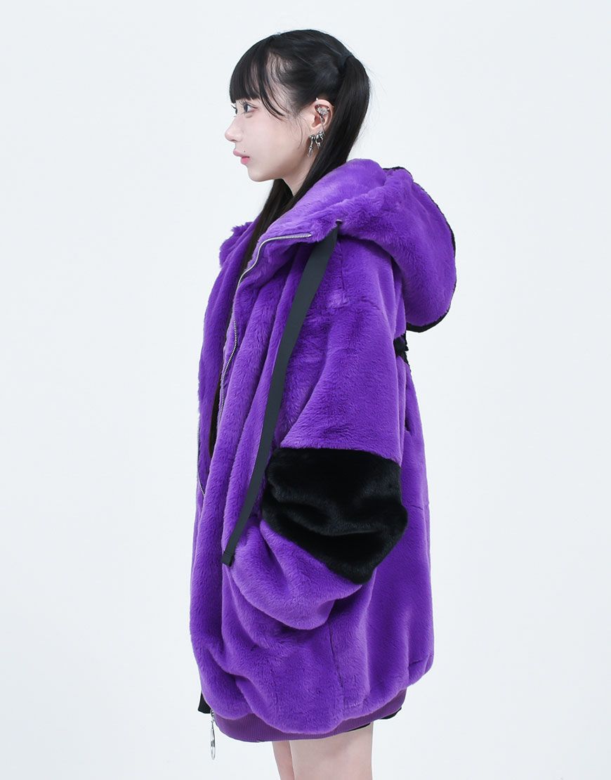 TRAVAS TOKYO【トラバストーキョー】バックロゴハイネックファー 