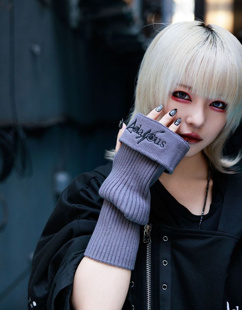 AdaNous【アダナス】アームカバー/全2色