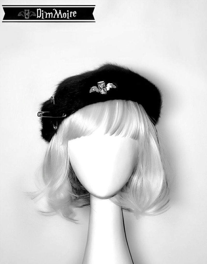 DimMoire【ディムモアール】ロゴ刺繍ファーベレー帽/Black