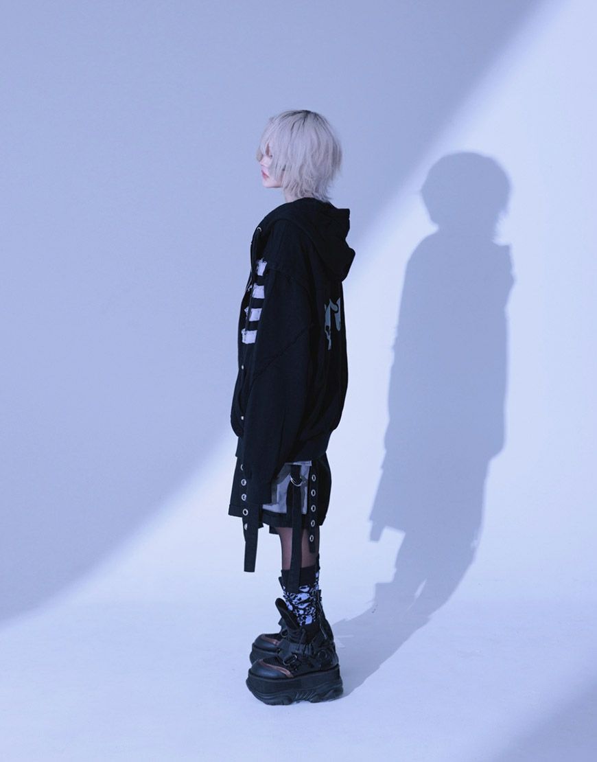 Gamchu【ガムチュ】我儘に分解分離パッチフーディー/全2色 