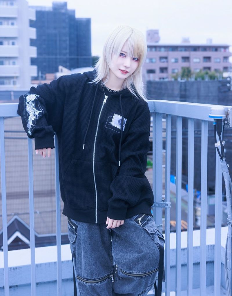 AdaNous【アダナス】layered style parker パーカー AdaNous【アダナス】パイピングプリントプルパーカー/全2色