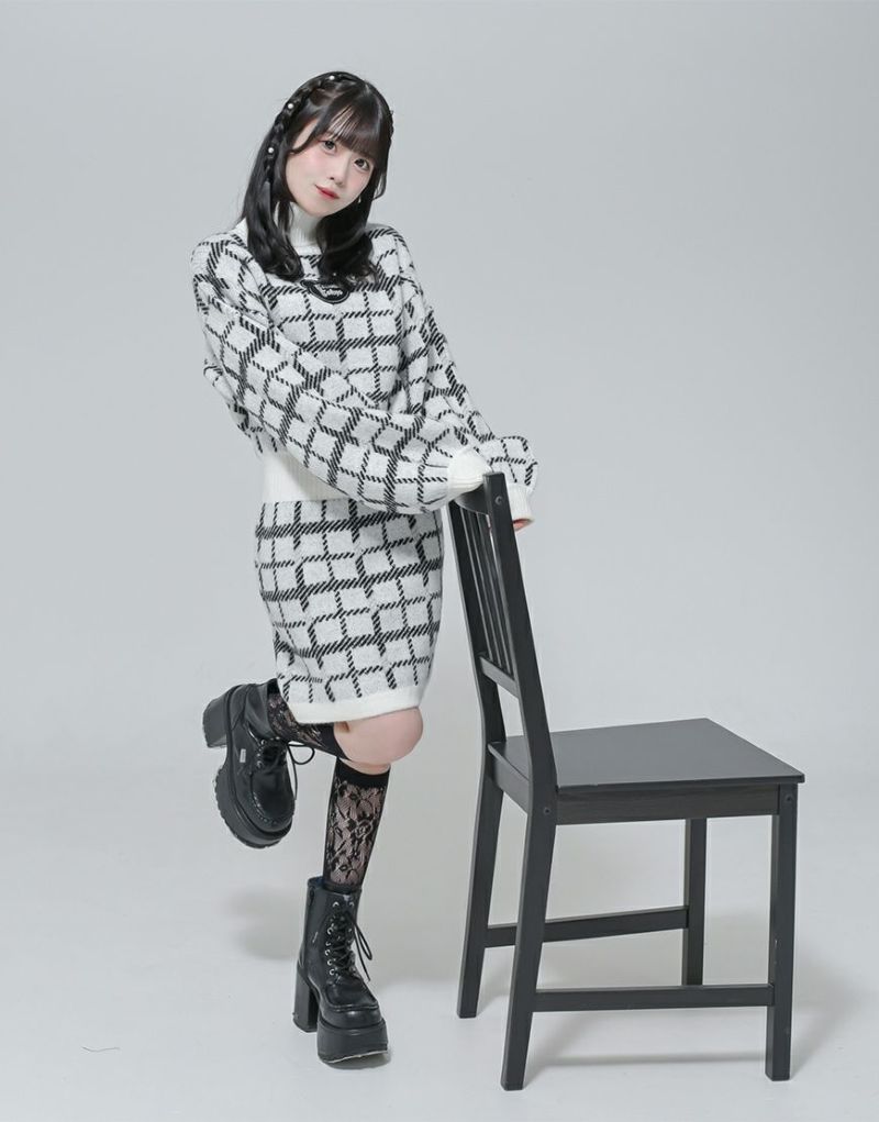 TRAVAS TOKYO 半袖ミニワンピース 黒地 花柄 000000001271-01-l.jpg?t=