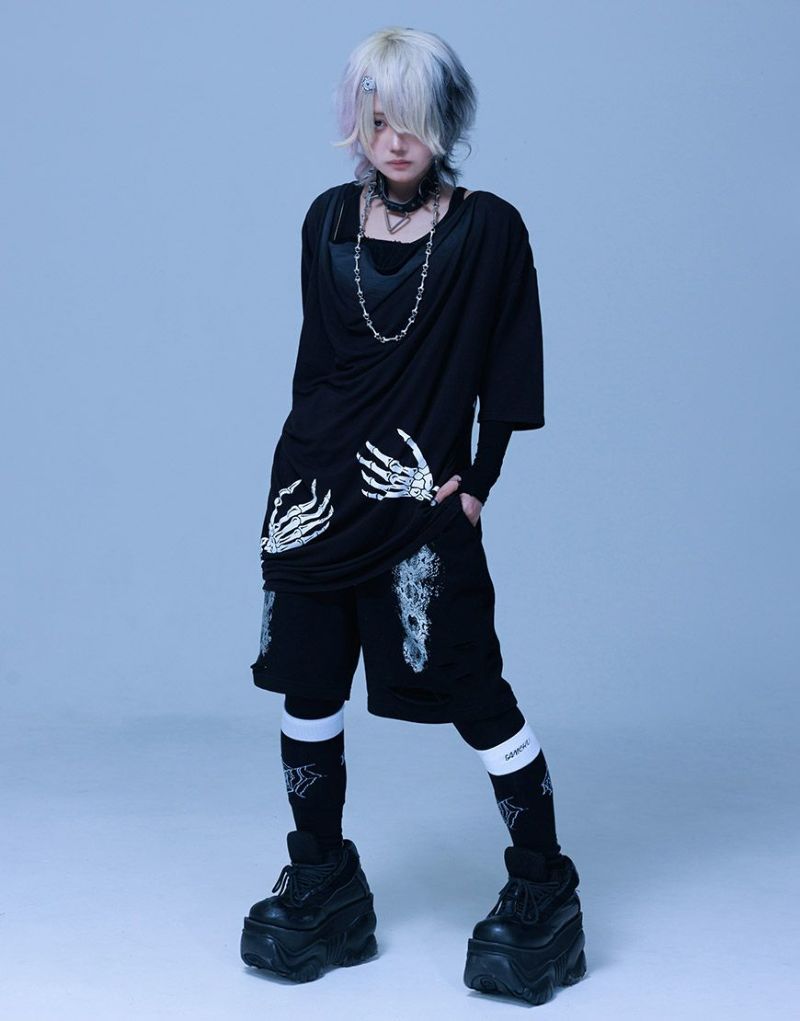 Gamchu【ガムチュ】ボクは骨になるまでゆるりと生きるつもりです手骨