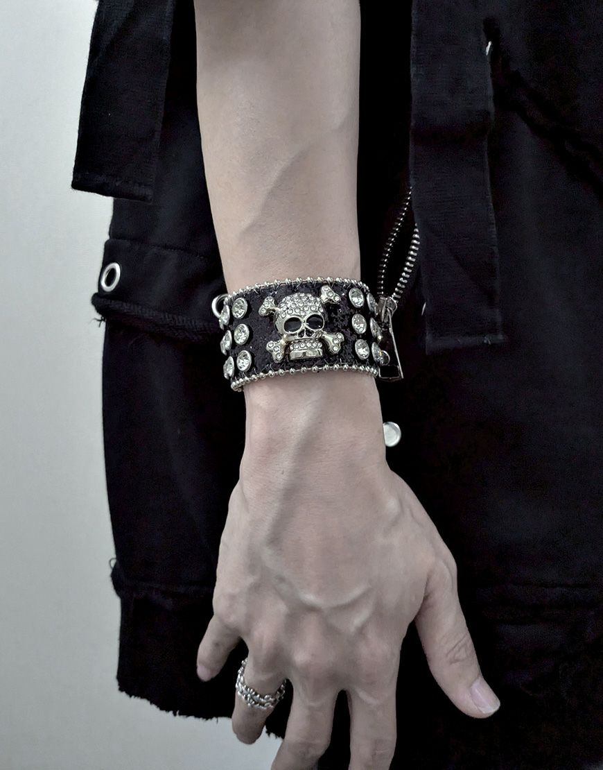 NOVESSEL【ノベセル】スカルレザーブレスレット/全1色