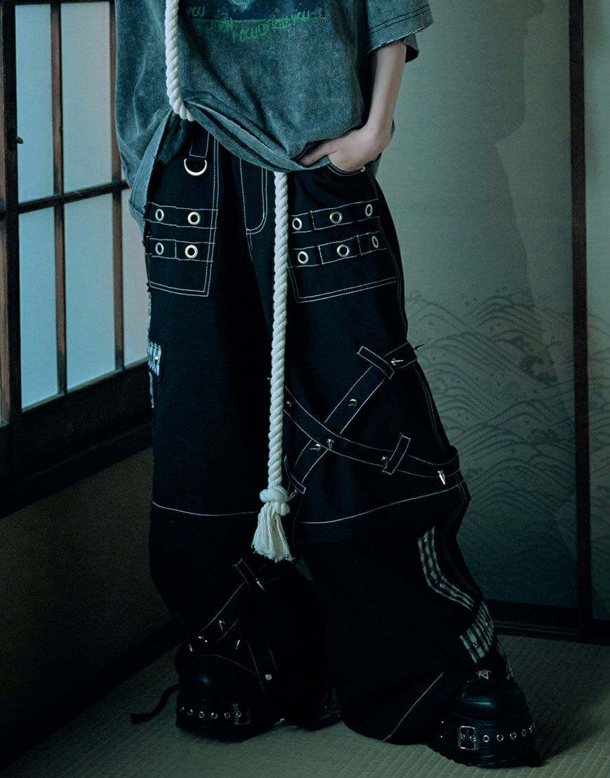 Grrr the Lipper【ガルルザリッパー】満身創痍ジャージ～分裂～ 黒 Grrr the Lipper【ガルルザリッパー】満身創痍ジャージ～分裂～ 黒