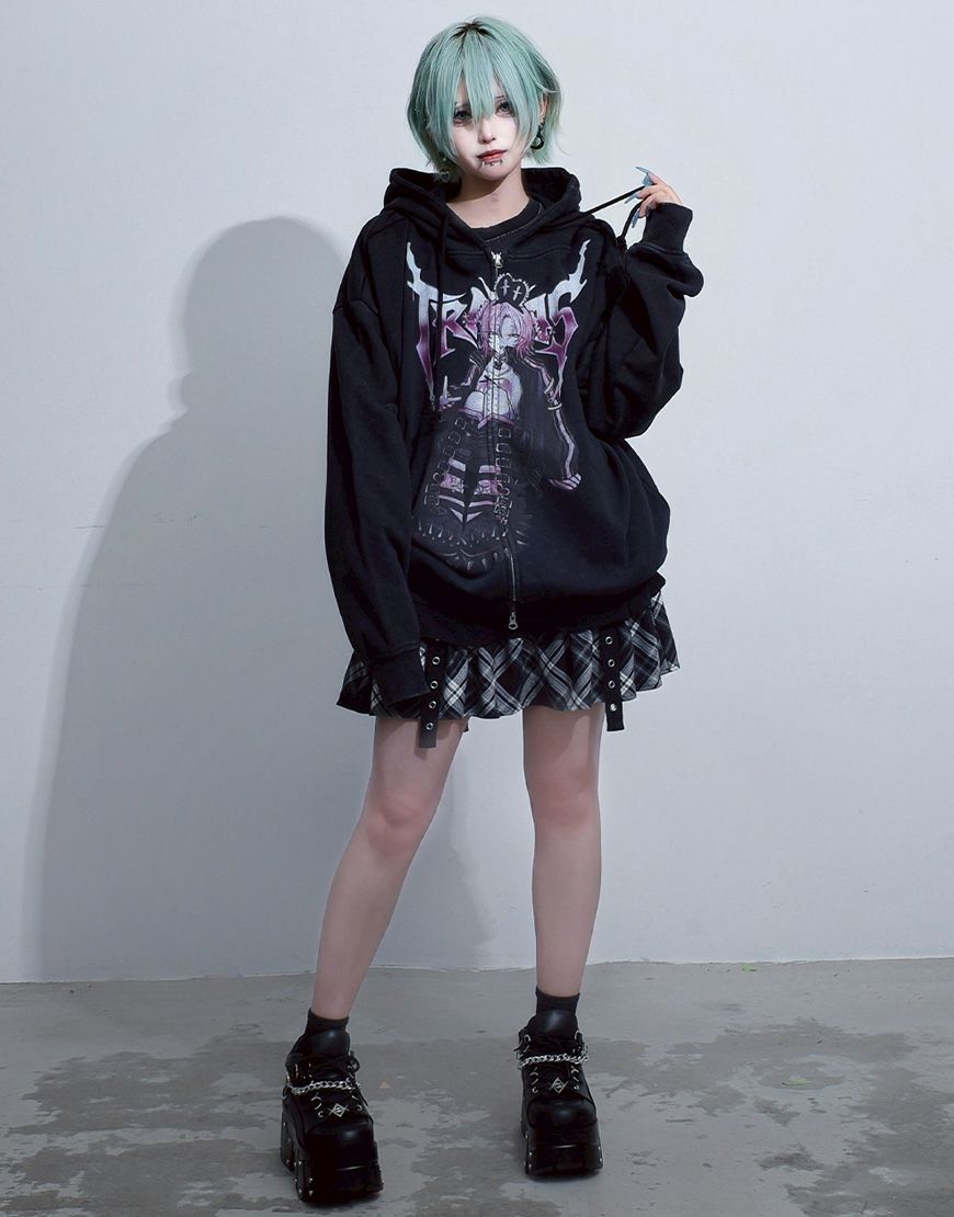 TRAVAS TOKYO【トラバストーキョー】「.」コラボイラスト加工ジップ